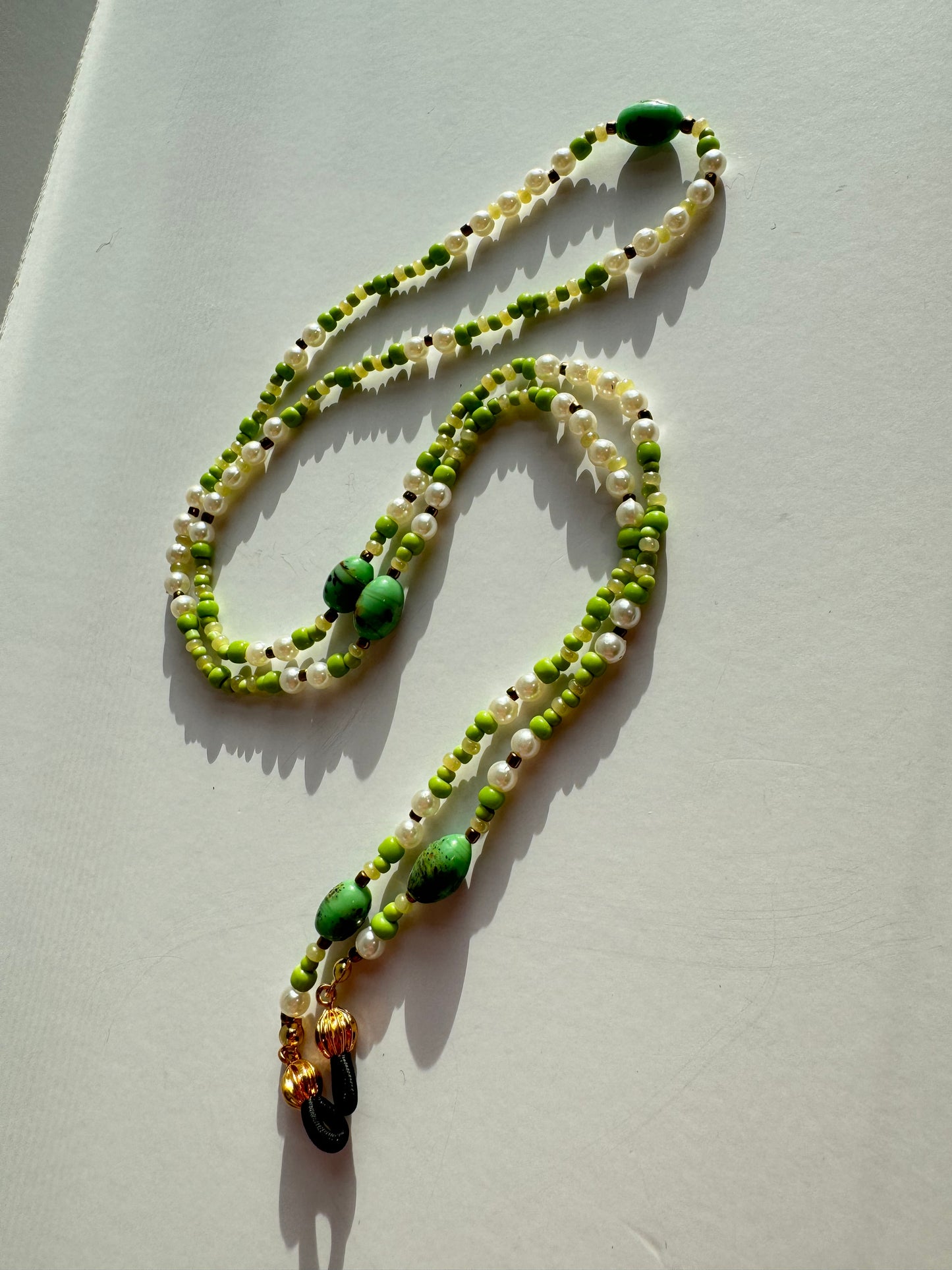"Feel the Groove" Sunglasses Chain
