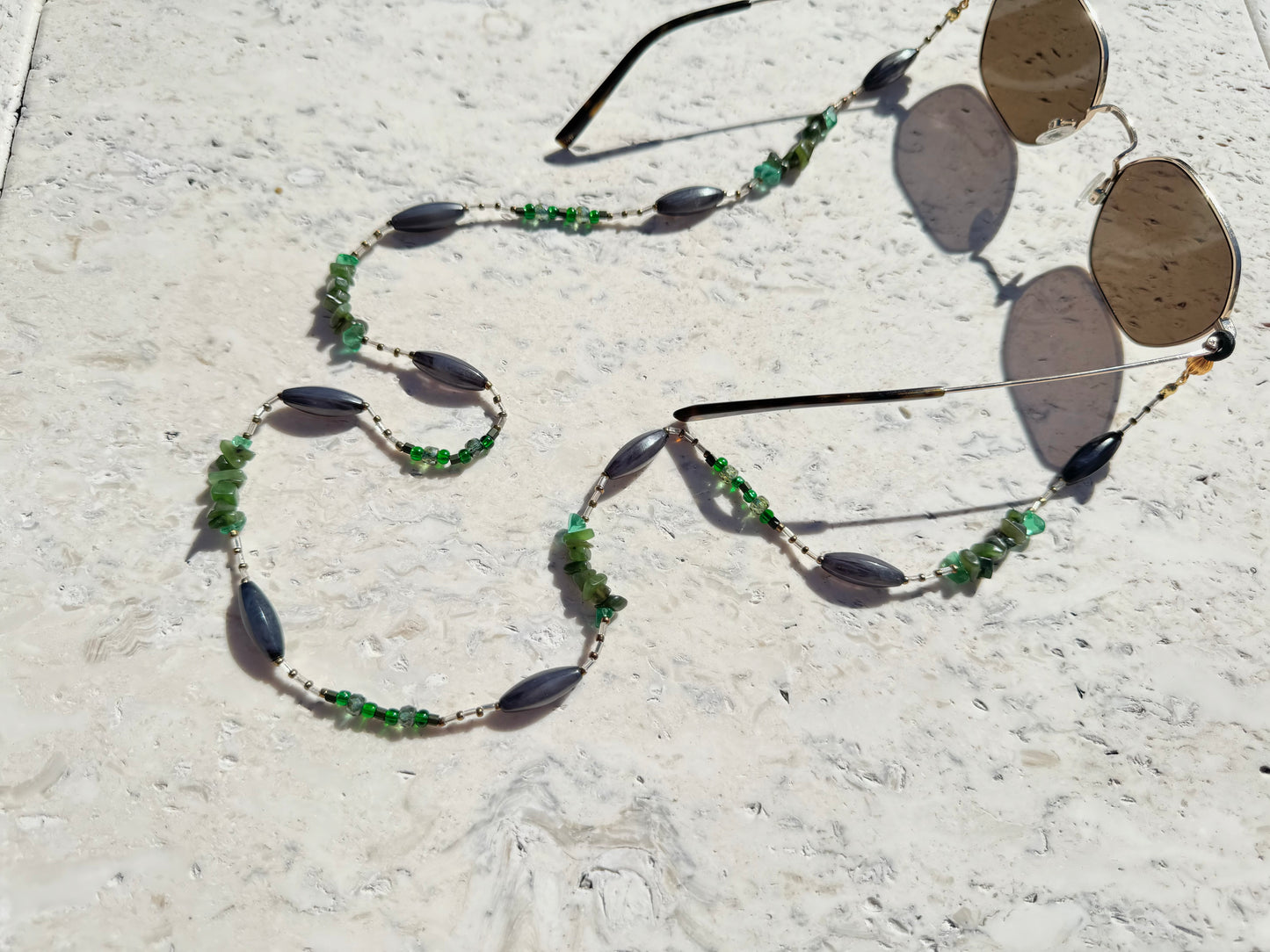 "Palm of Your Hand" Sunglasses Chain
