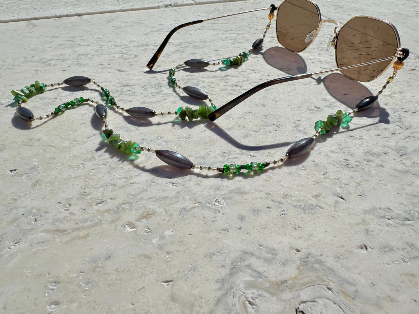 "Palm of Your Hand" Sunglasses Chain