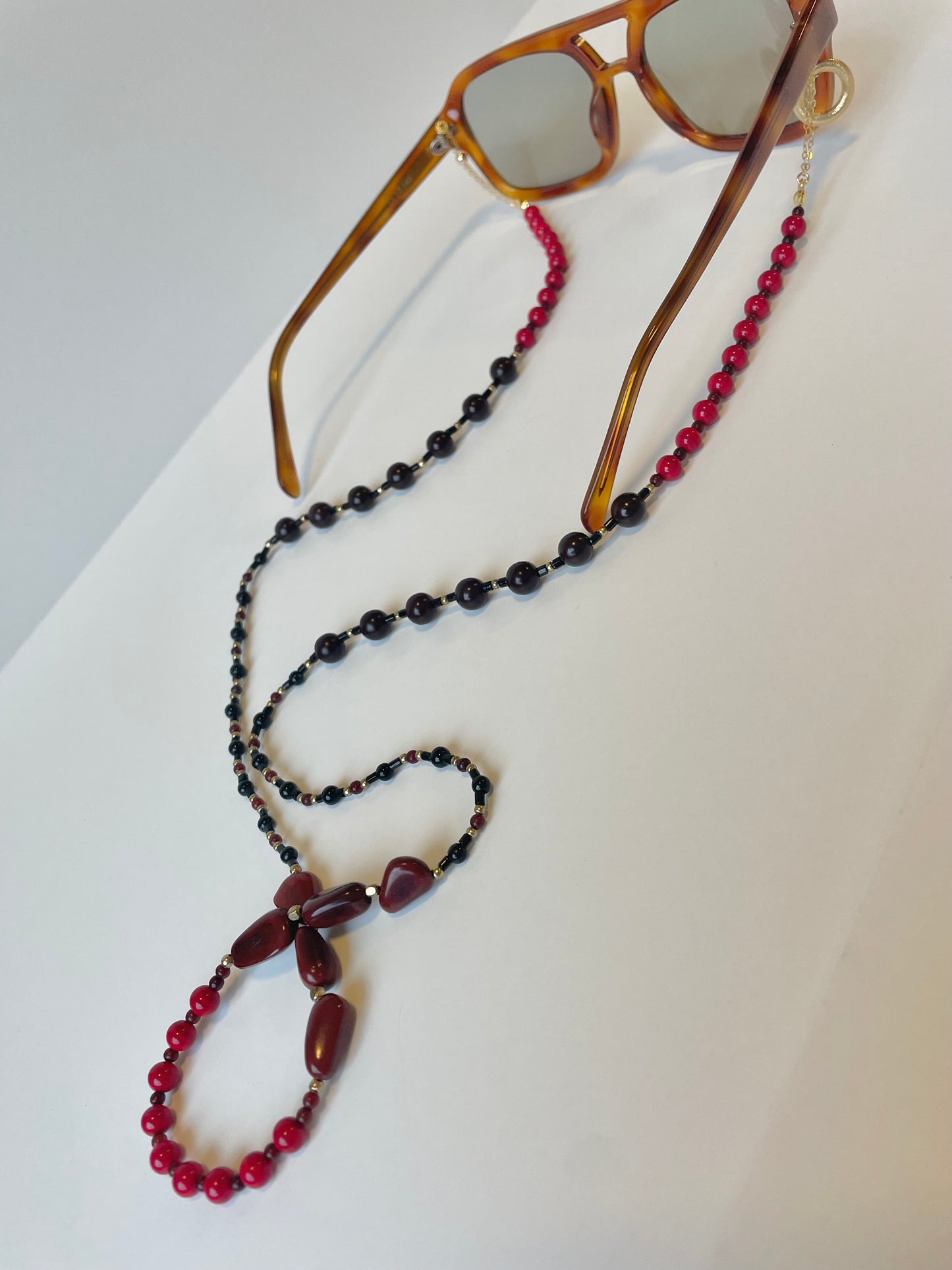 "Paint It Black" Adaptable Accessory Chain