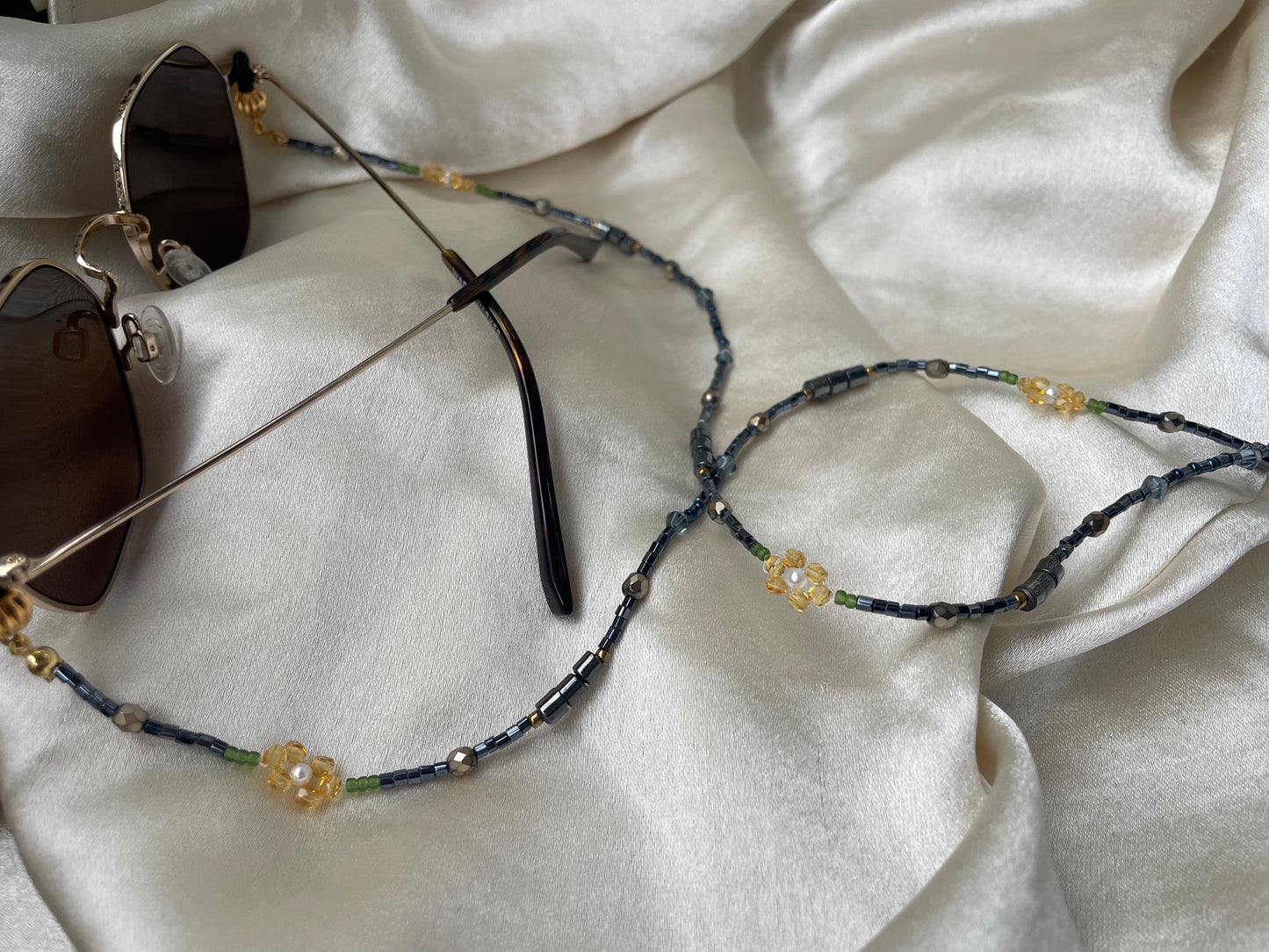 "Daisy Jane" Sunglasses Chain