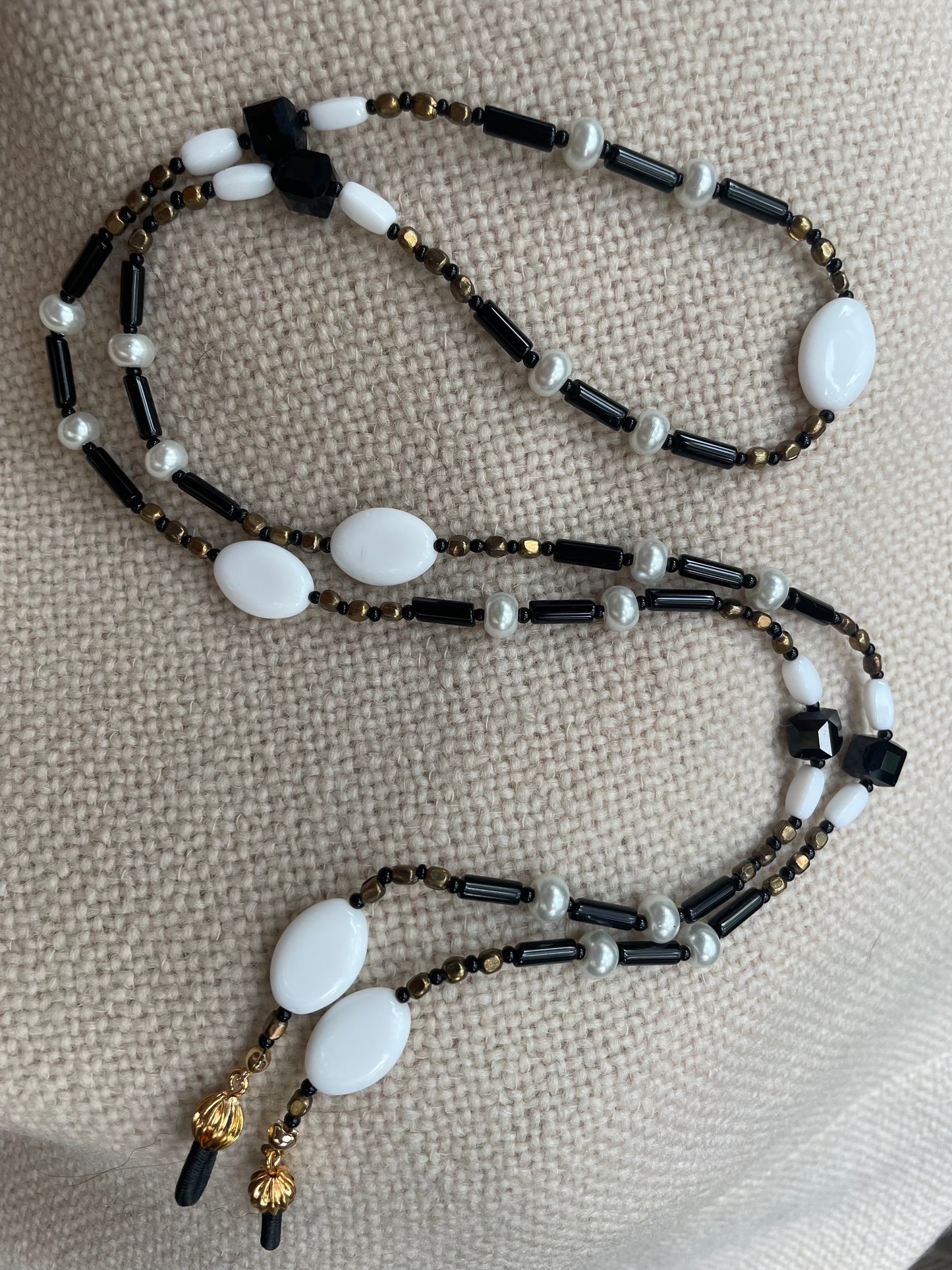 "Magic Dance" Sunglasses Chain