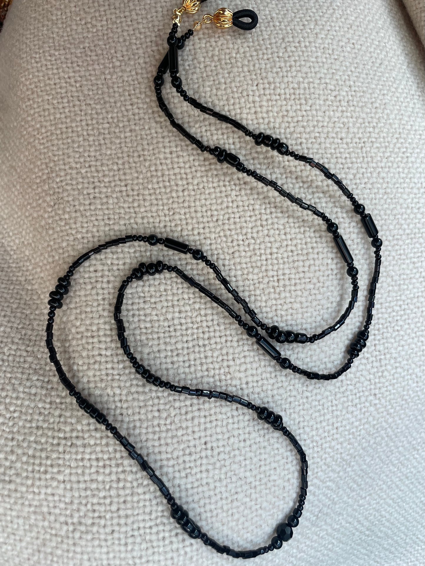 "Black Velvet" Sunglasses Chain