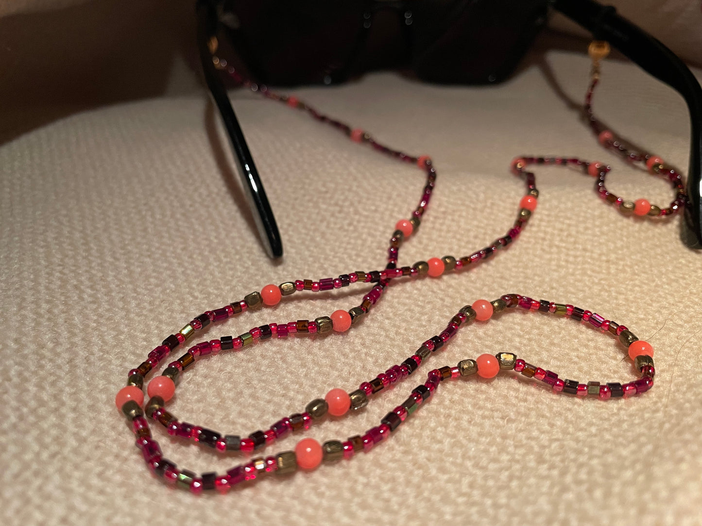 "Maneater" Sunglasses Chain