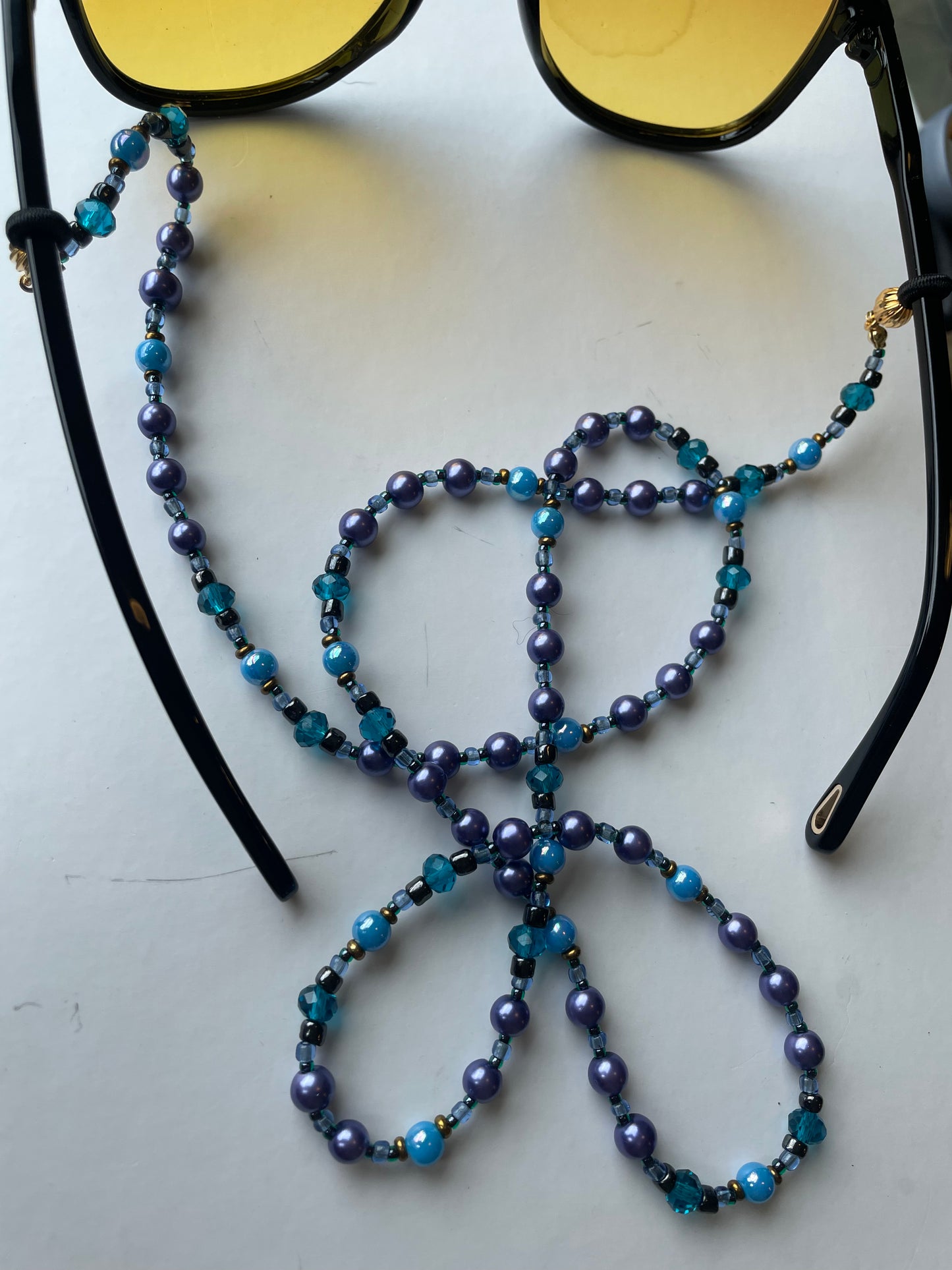 Dancing in the Moonlight Sunglasses Chain