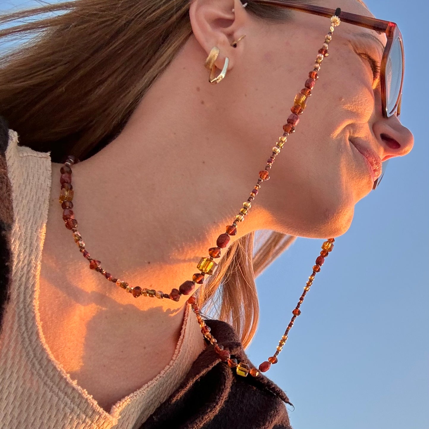 "Everybody Loves The Sunshine" Sunglasses Chain