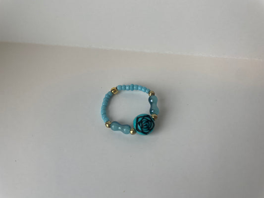 "La vie en rose" Beaded Stretch Ring