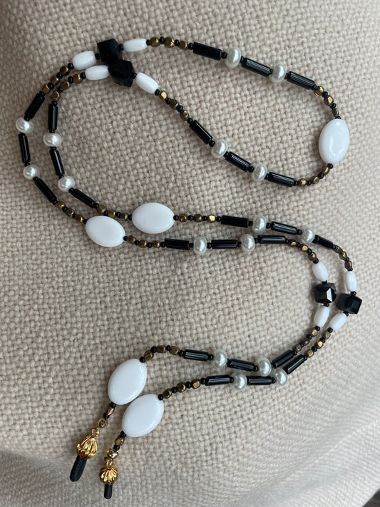 "Magic Dance" Sunglasses Chain